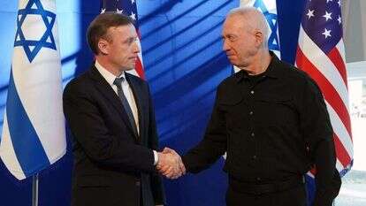 ג'ייק סאליבן עם גלנט. | אריאל חרמוני, משרד הביטחון