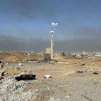 דגל ישראל מונף מעל תל עלי מונטאר. | חגי סגל