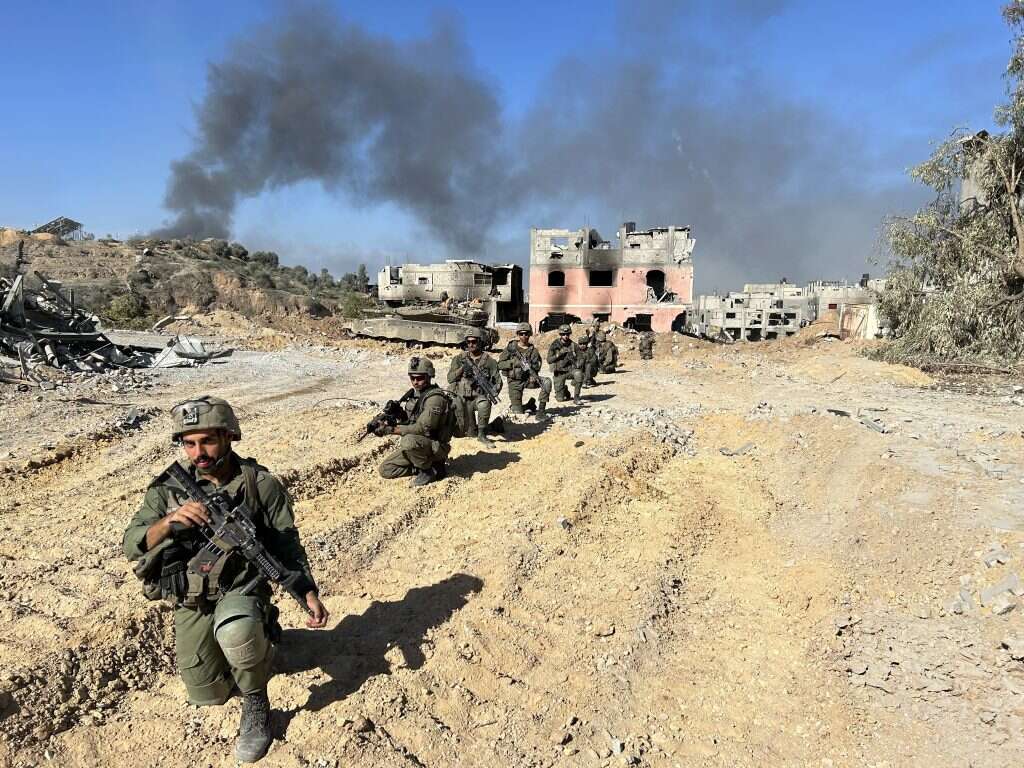 כוח הנדסה בשג'אעיה. | חגי סגל כוח הנדסה בשג'אעיה. | חגי סגל