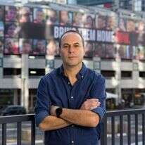 יואב הלר. | לירון מולדובן