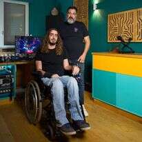 לירון אטיה וגלעד לוי. | לירון מולדובן