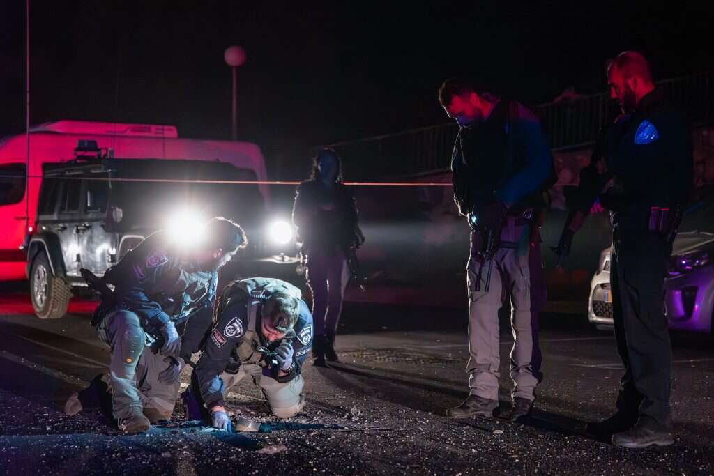 פגיעת טילים בקרית שמונה. | ארז בן סימון, פלאש 90