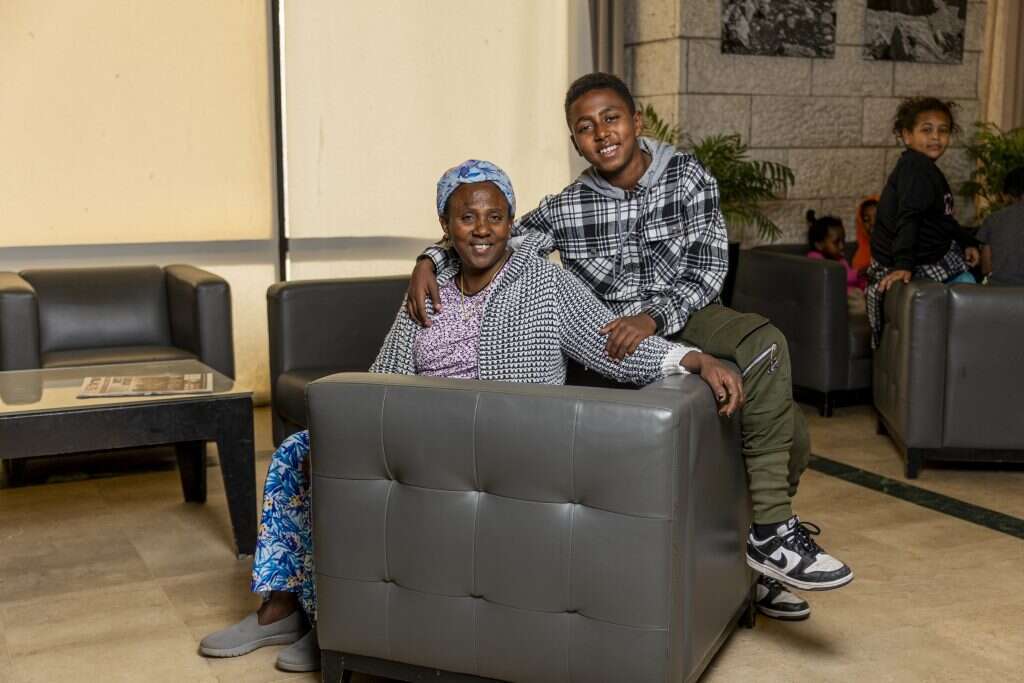 "מחכים לשמוע את ביבי אומר: כל שדרות - הביתה" . ירגא וטואבץ' ברקו. | נעמה שטרן