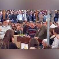 אייל בוצחק, אביו של סרן אושרי משהץ | מסך מתוך סרטון שפורסם בישראל שלי