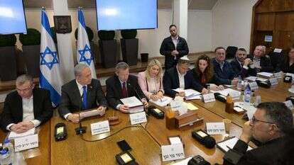 ישיבת הממשלה, ארכיון. | עמוס בן גרשון, לע"מ