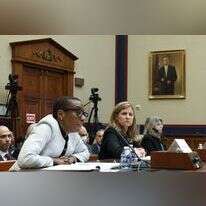 נשיאות אוניברסיטאות הרווארד, פנסילבניה ו־ MIT בעת השימוע בקונגרס. | איי.אף.פי