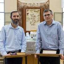 הרב וולפסון (מימין) והרב עיטם. | לירון מולדובן