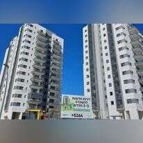 מקום משכנם החדש של חברי ניר־עוז. המגדלים בכרמי־גת. | אלישיב רייכנר