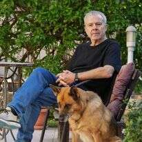 ד"ר עופר גרוזברד. | אייל מרגולין, ג'יני