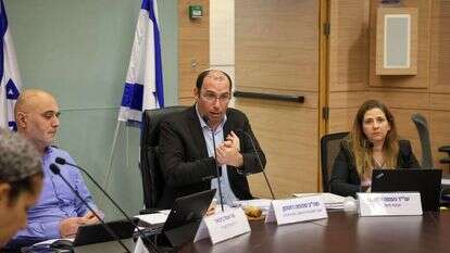 ח"כ שמחה רוטמן בדיון בוועדת החוקה. | נועם מושקוביץ, דוברות הכנסת ח"כ שמחה רוטמן בדיון בוועדת החוקה. | נועם מושקוביץ, דוברות הכנסת