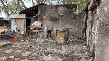 בית שרוף בניר עוז. | בעז זלמנוביץ