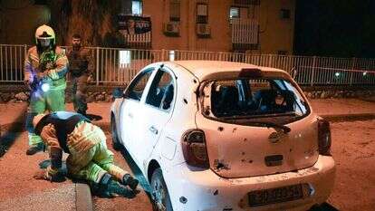 זירת נפילת רקטה בקריית־שמונה. | אייל מרגולין, ג'יני