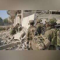 לוחמי צה"ל בזמן קרבות ברצועת עזה. | דובר צה"ל