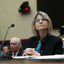 ד"ר סאלי קורנבלוט מעידה בפני הקונגרס על אנטישמיות ב-MIT. | גטי אימג'ס