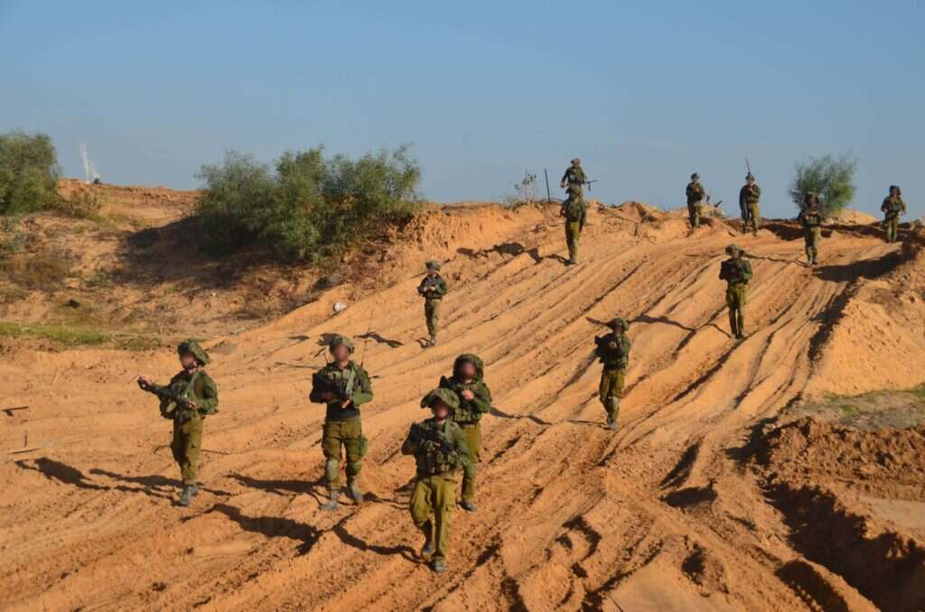 חיילי צה"ל פועלים ברצועת עזה. | דובר צה"ל חיילי צה"ל פועלים ברצועת עזה. | דובר צה"ל