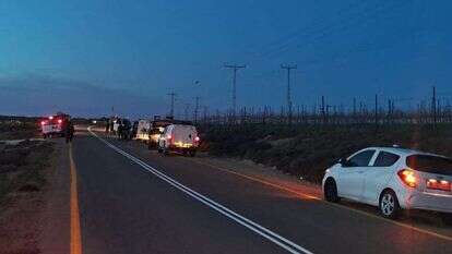 כוחות המשטרה סמוך לפני קדם, לפנות בוקר