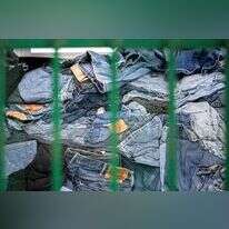 ערימת ג'ינס יד שנייה. | AFP