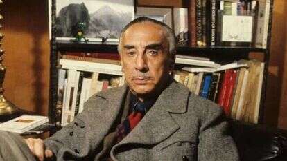 הספיק להיות סופר, טייס קרב, דיפלומט, נספח תרבות ובמאי קולנוע. רומן גארי יום לפני התאבדותו. | גטי אימג'ס