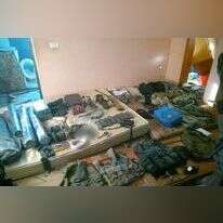 האמל"ח שנמצא בבתי המחבלים בחאן יונס. | דובר צה"ל