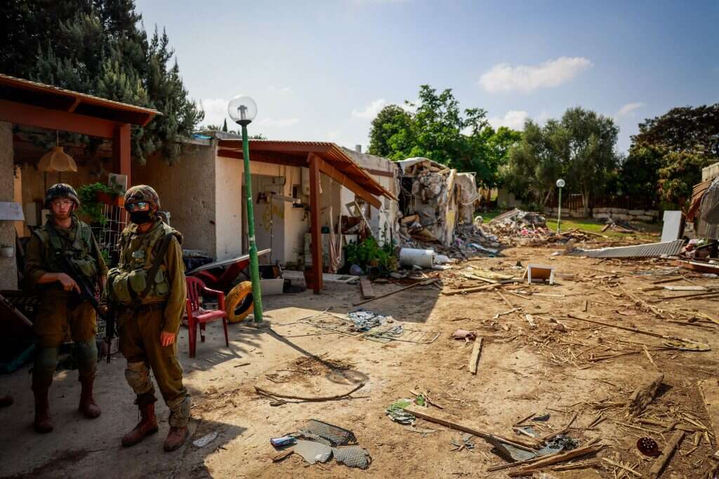 ההריסות בכפר־עזה. | חיים גולדברג, פלאש 90