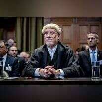 מלקולם שו היום, בבית הדין בהאג. | EPA