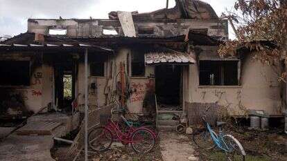 ההרס שנגרם ממתקפת הטרור של חמאס בקיבוץ כיסופים. | חיים גולדברג, פלאש 90