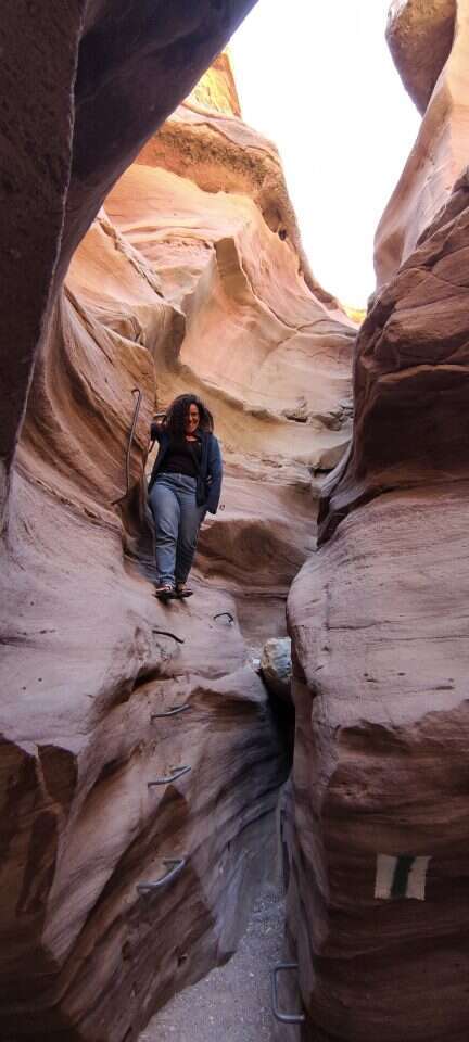הקניון האדום בהרי אילת. | צ'ק אין אאוט