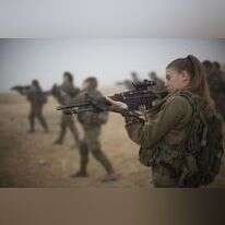 בנות בגדוד ברדלס. | הדס פרוש, פלאש 90