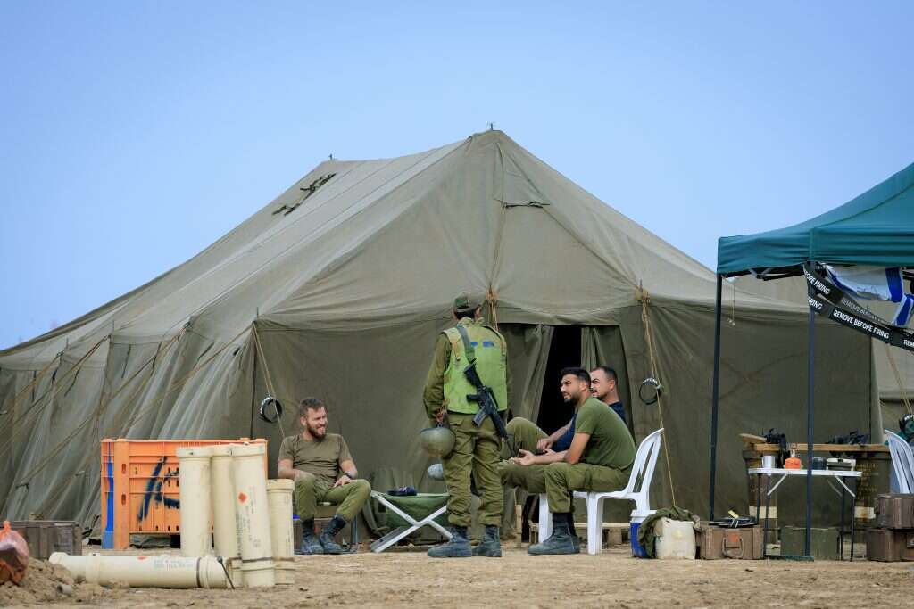 חיילי מילואים בשטח. | משה שי, פלאש 90