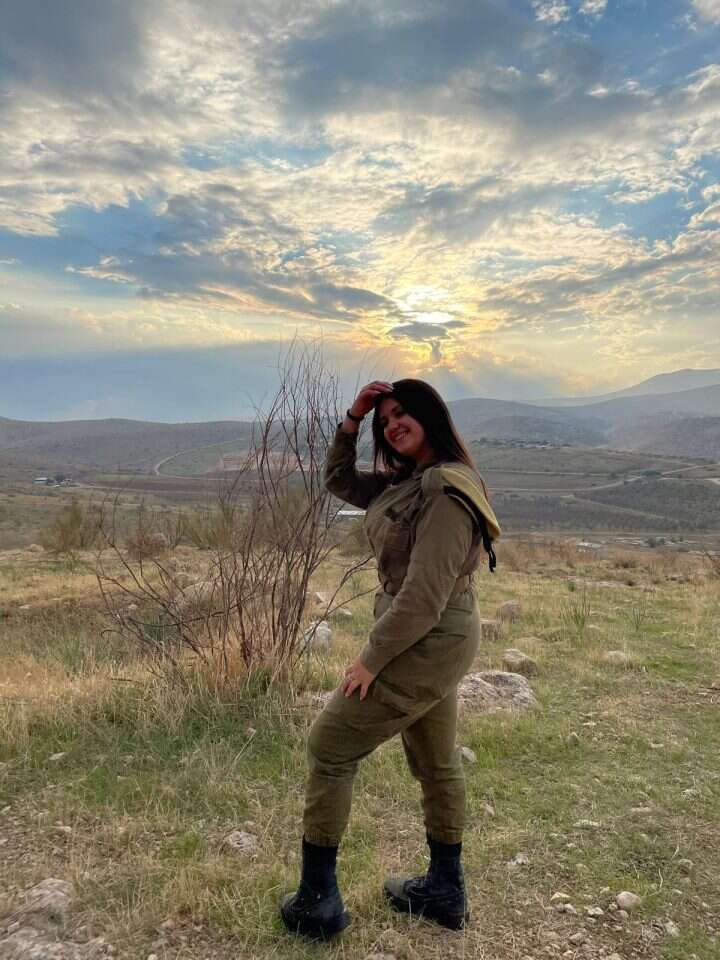 סמל נועה אוחנה, תצפיתנית בחטמ״ר הבקעה. | דובר צה"ל