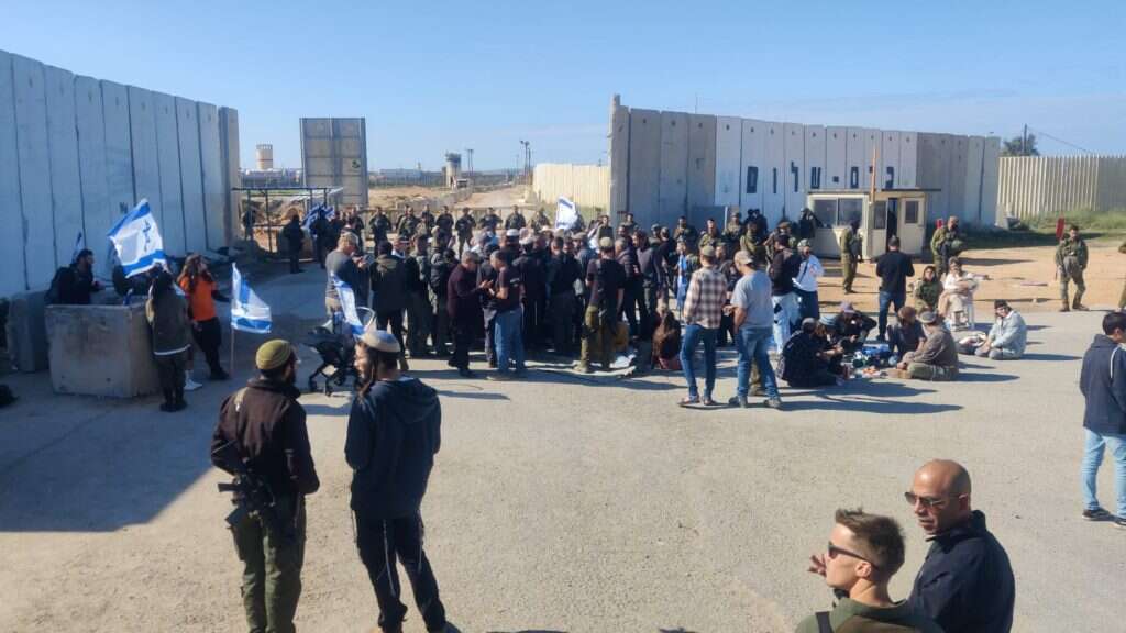 חסימת מעבר כרם שלום. | צו 9