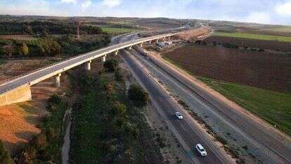 הקטע המאוים במסילת הרכבת מנתיבות לאשקלון. | אלברטוס