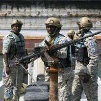 כוחות שיטור סומליים שהוצבו למנוע שוד ים. | EPA