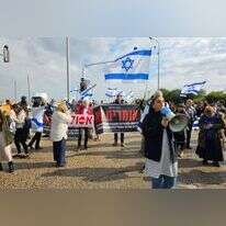 החסימות בנמל אשדוד. | צעדת האימהות