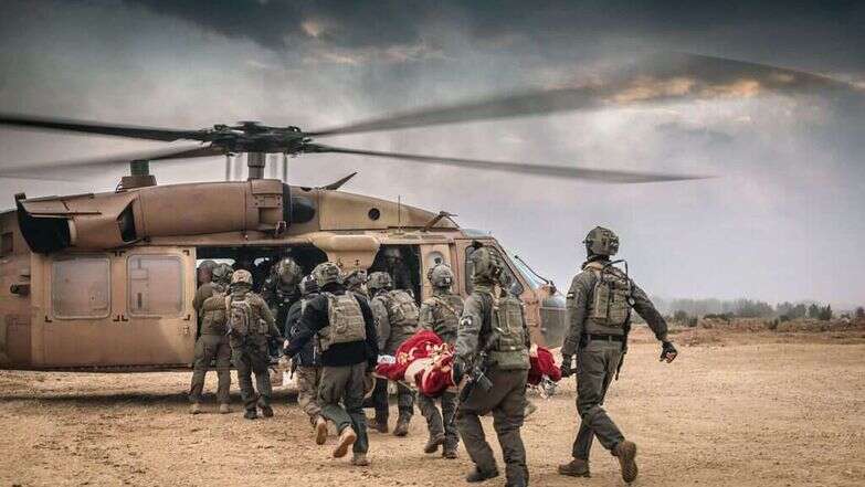 פינוי חיילים פצועים מתוך עזה | AFP פינוי חיילים פצועים מתוך עזה | AFP