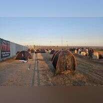 אוהלים במעבר כרם שלום חוסמים מעבר משאיות סיוע. | תורת לחימה/אם תרצו