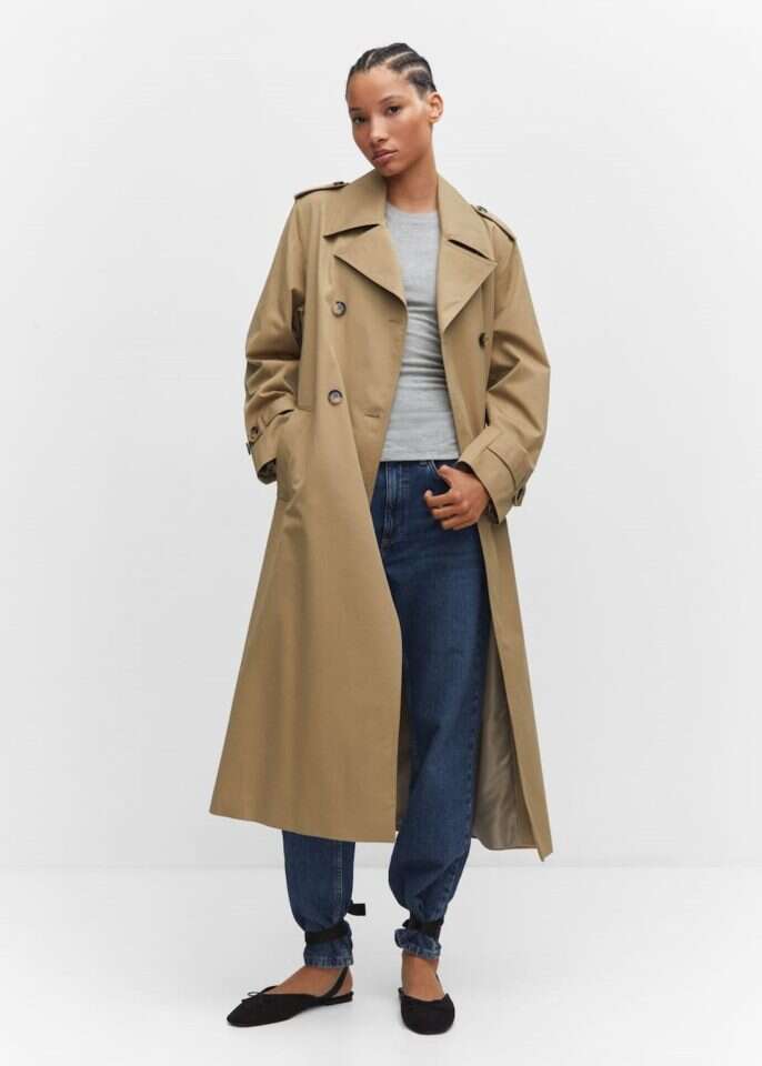 מעיל טרנץ' מבית מנגו. להשיג בטרמינל איקס. | יח"צ