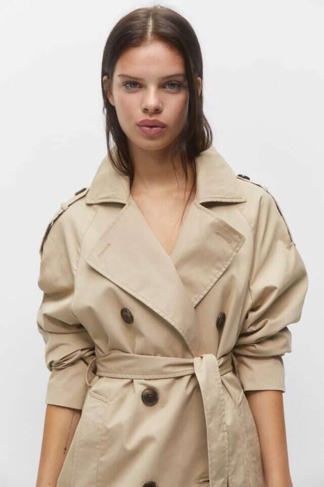 פול אנד בר מעיל טרנץ'. | יח"צ חו"ל