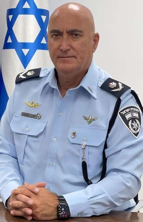 שוקי תחאוכה. | דוברות המשטרה