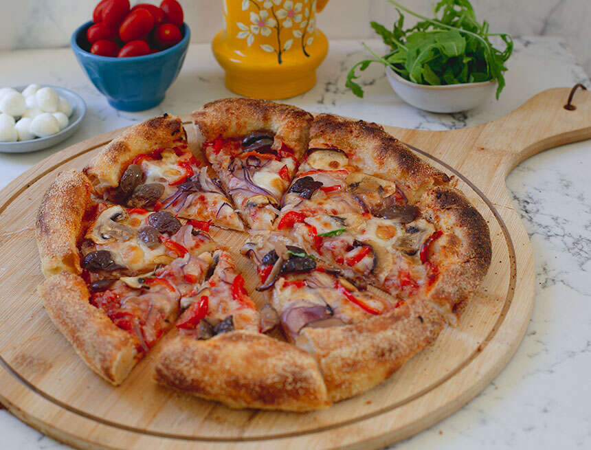 פיצה נאפוליטנית. | רויטל פדרבוש פיצה נאפוליטנית. | רויטל פדרבוש