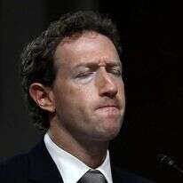 מארק צוקרברג מעיד בפני ועדה בסנאט. | AFP