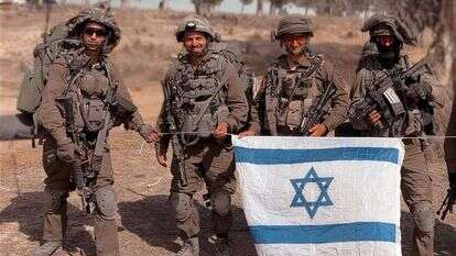 "אנחנו נמשיך להגן על זכותנו להישאר בחיים". חיילי גדס"ר 6310. | עירן וינטר