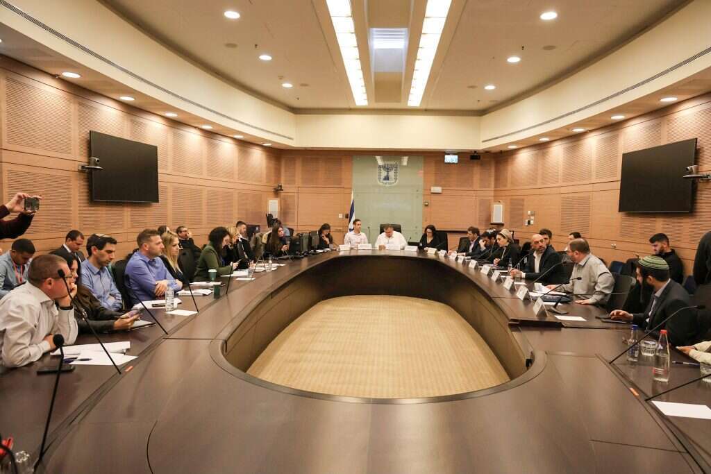 ועדת הכלכלה, היום. | דוברות הכנסת, דני שם טוב