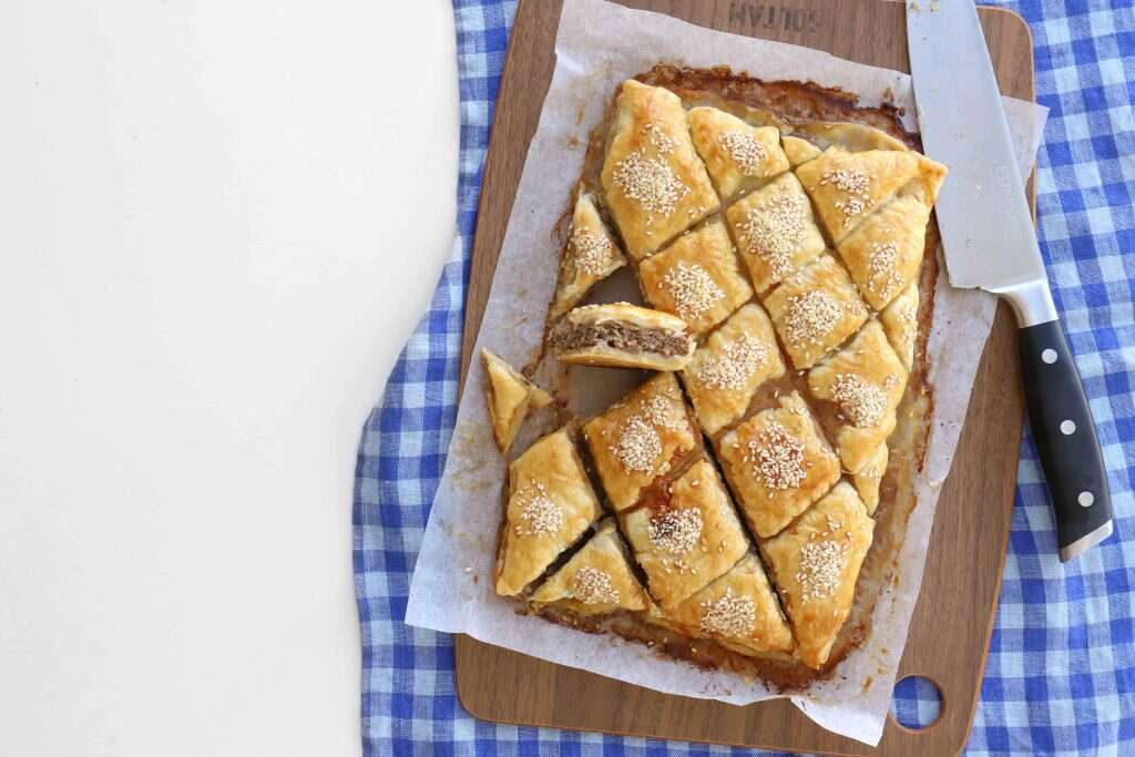 בורקס בשר. | אפרת ליכטנשטט