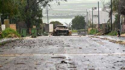 "הופקרנו לגורלנו". רחובות מטולה השוממים. | אייל מרגולין, ג׳יני