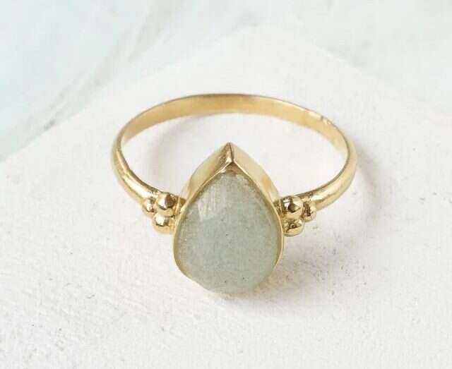 טבעת של שלומית אופיר. | ולארי בלקינד טבעת של שלומית אופיר. | ולארי בלקינד