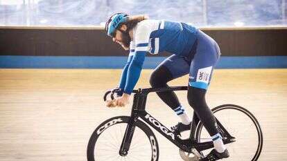 מיכאל יעקובלב. | אריק סולטן