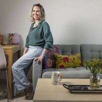 פנינה ישראלי. | אבישג שאר–ישוב