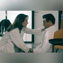 עמוס תמם ואיילת זורר בחולי אהבה. | מסך, קשת 12