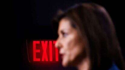 תפרוש? מושלת דרום קרוליינה לשעבר ניקי היילי. | AFP